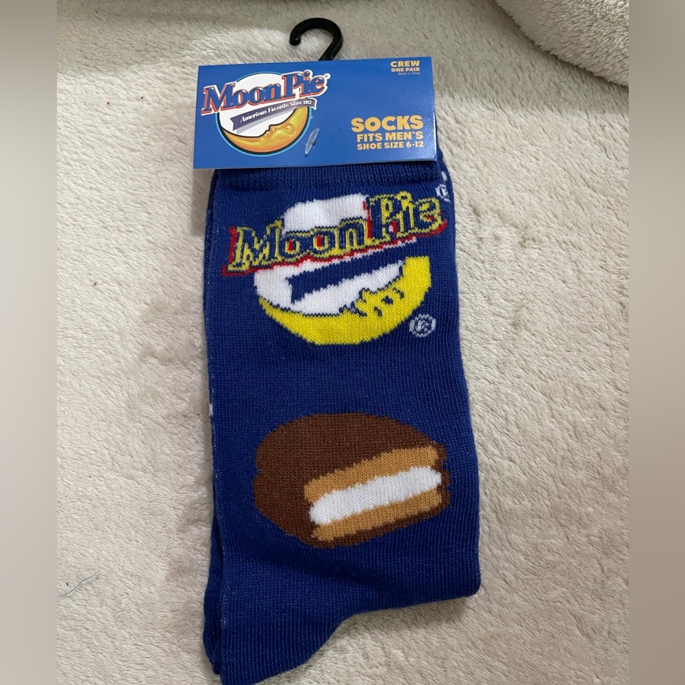 Men’s  / Unisex novelty socks Moon Pie (Rare). Fits shoe size 6-12 NWT